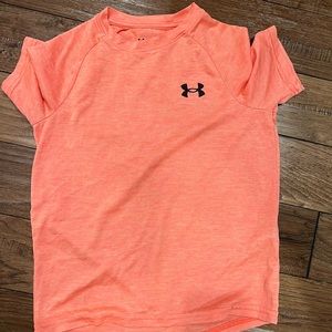 Orange Under Armour tee